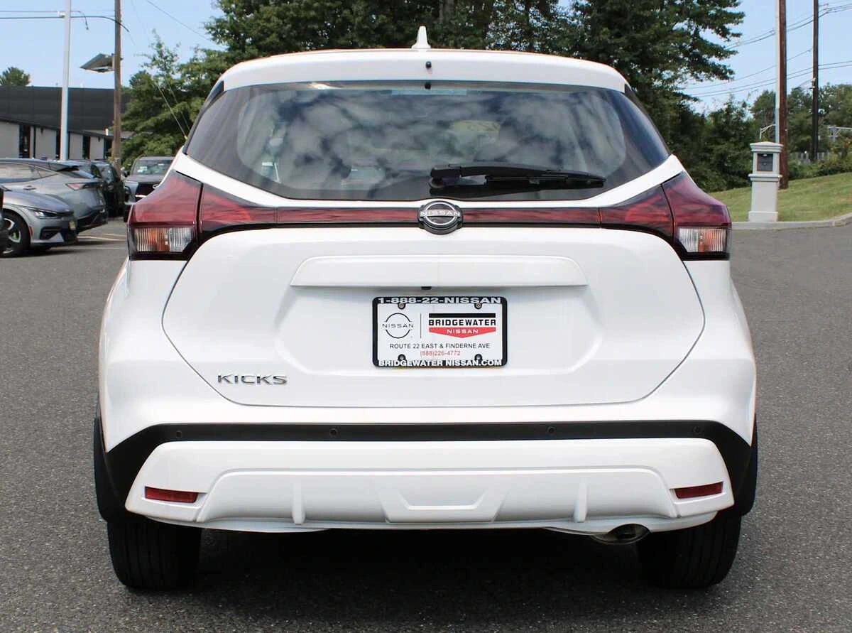 2025 Nissan KICKS PLAY Base - Photo 6
