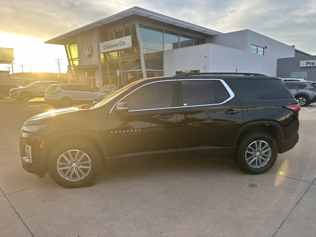 2023 Chevrolet Traverse LT