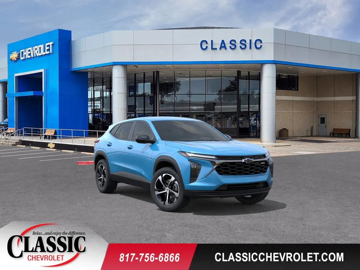 2026 Chevrolet Trax RS's photo