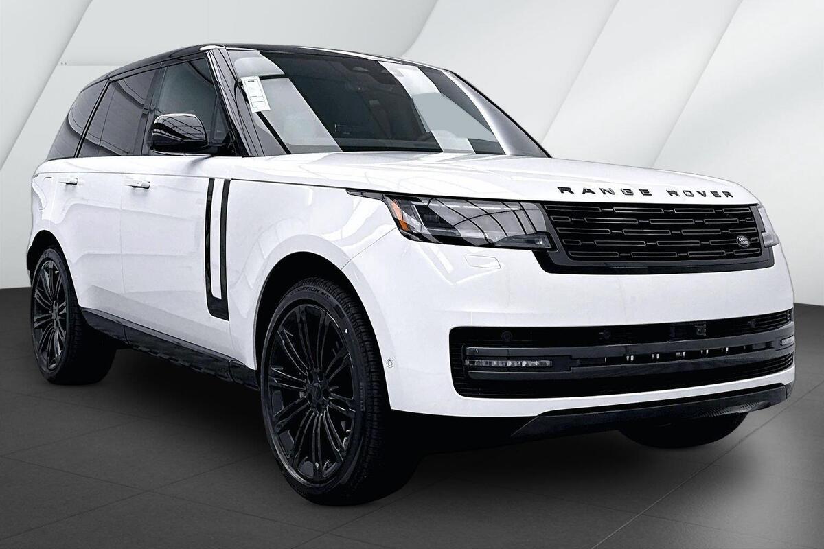 2026 Land Rover Range Rover SE
