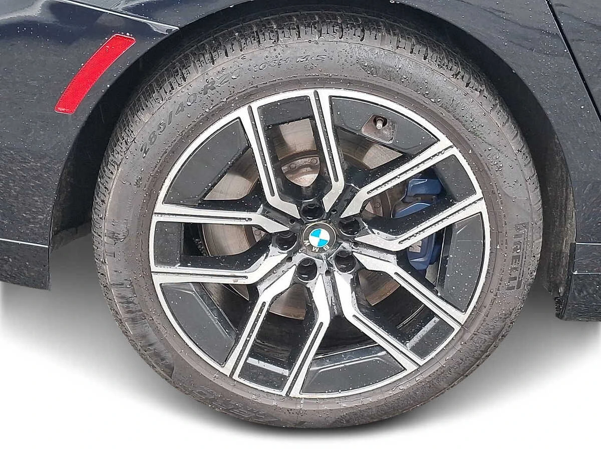 2024 BMW 7 Series 760i - Photo 7