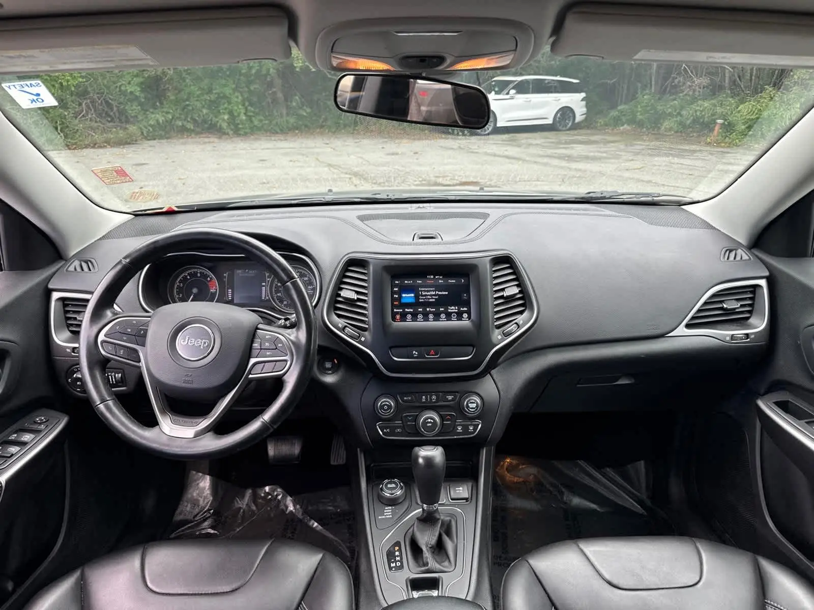 2020 Jeep Cherokee Latitude photo 33