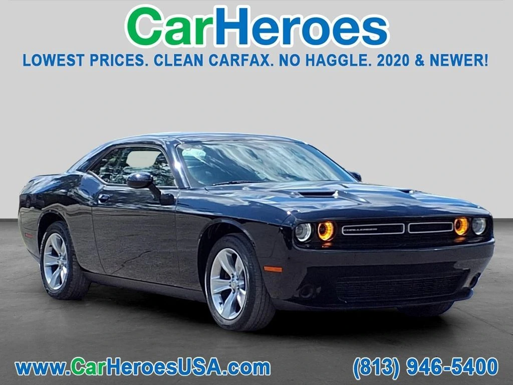 2020 Dodge Challenger SXT Auto's photo