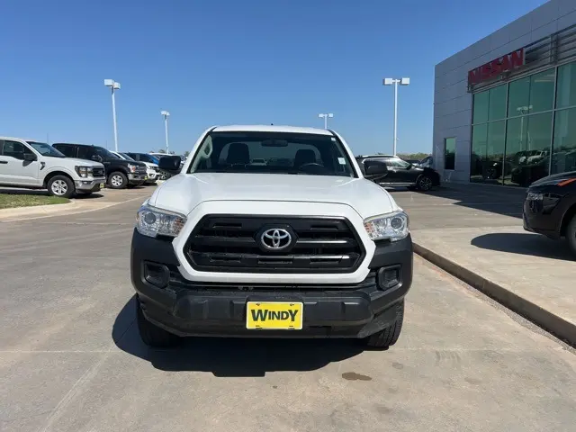 Used 2017 Toyota Tacoma SR5 with VIN 5TFRX5GN3HX075487 for sale in Elk City, OK