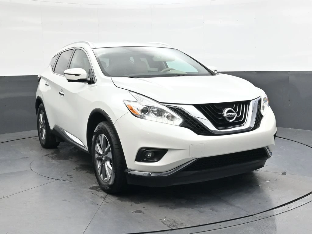 2016 Nissan Murano SL's photo