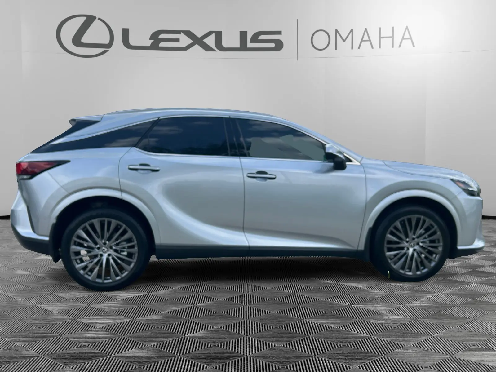 2023 Lexus RX 350h Luxury AWD photo 6