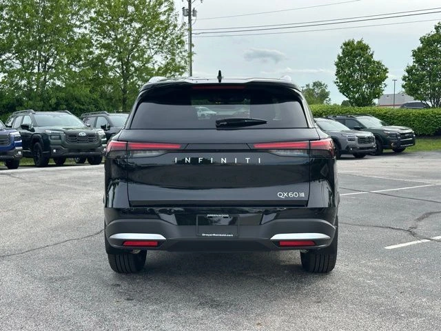 2027 INFINITI QX60 LUXE - Photo 6