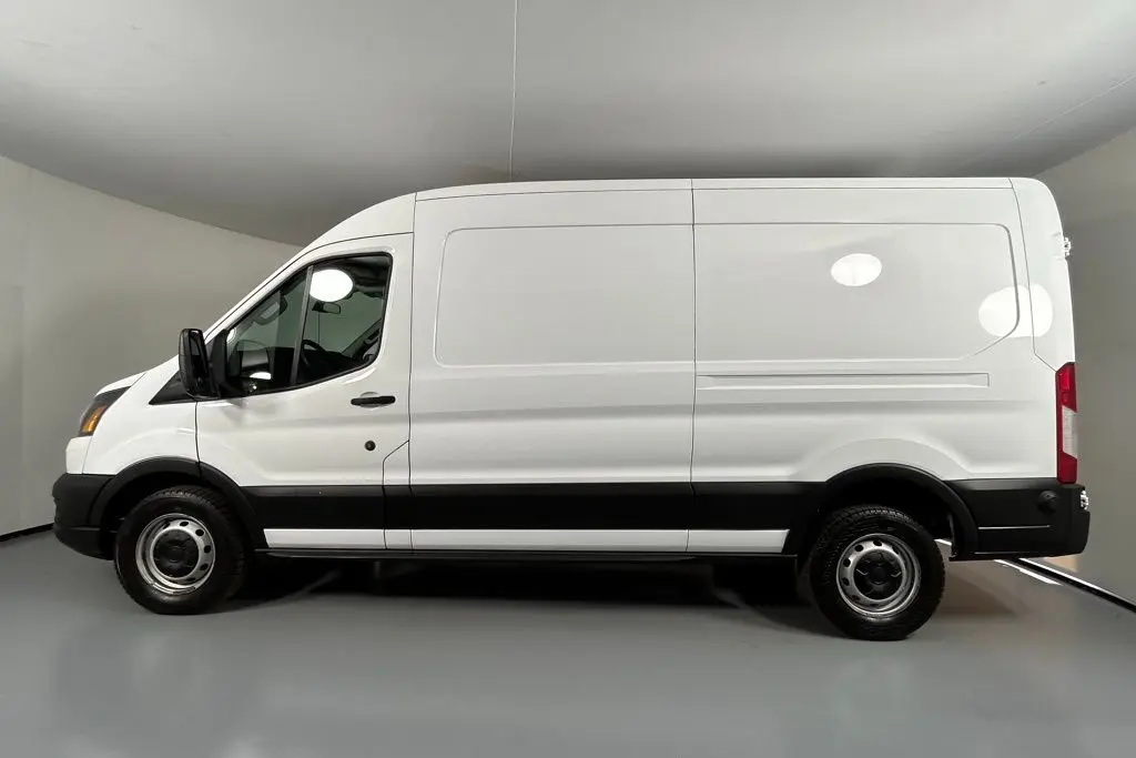 2020 Ford Transit photo 4