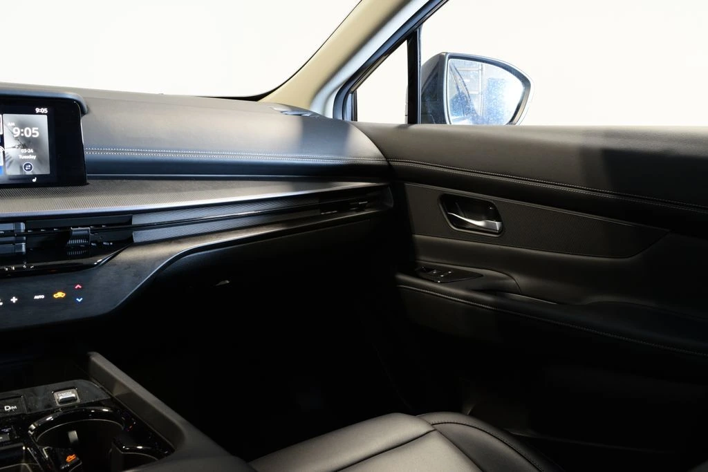 2025 Nissan Murano SV - Photo 14