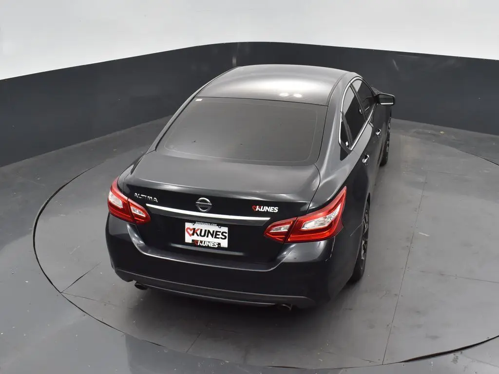 2016 Nissan Altima 2.5 S photo 29