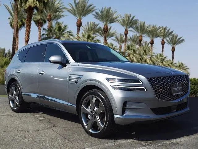 2023 GENESIS GV80 Standard's photo