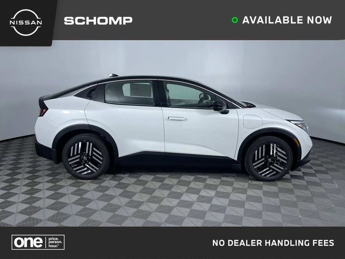 2026 Nissan LEAF SV+'s photo