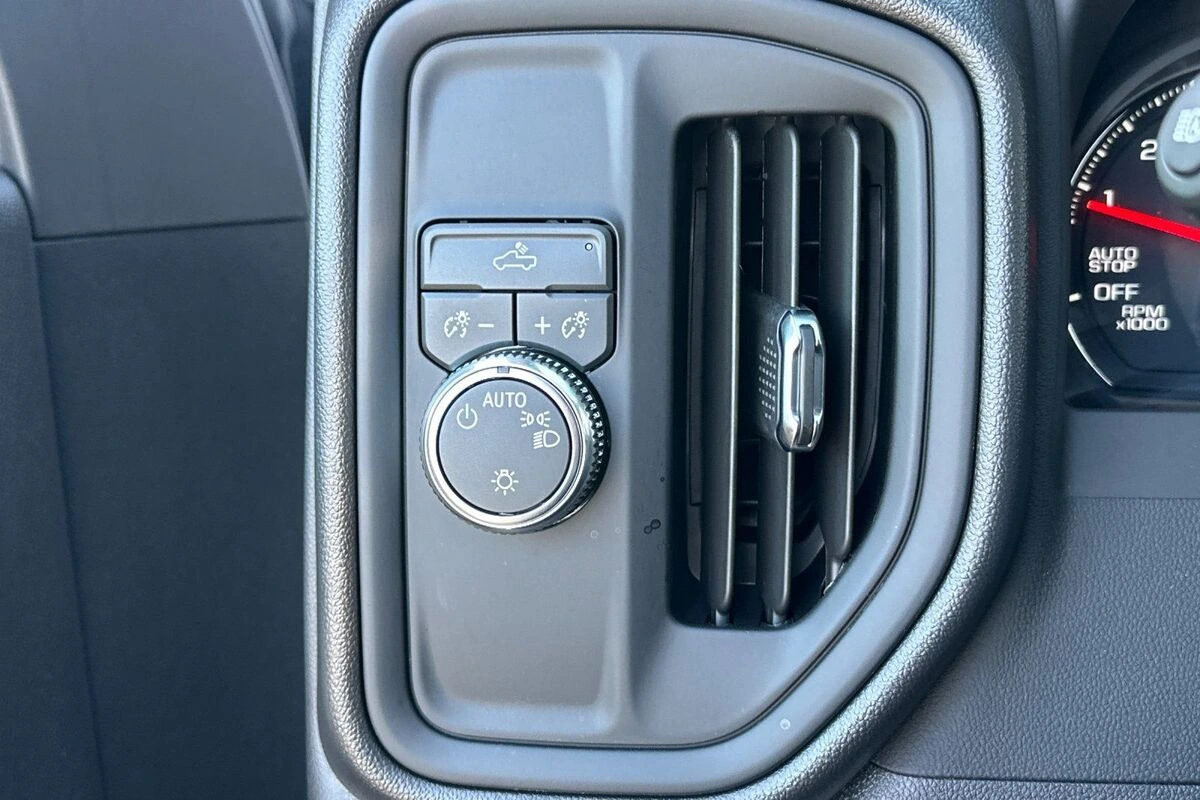 2026 GMC Sierra 1500 Pro - Photo 28
