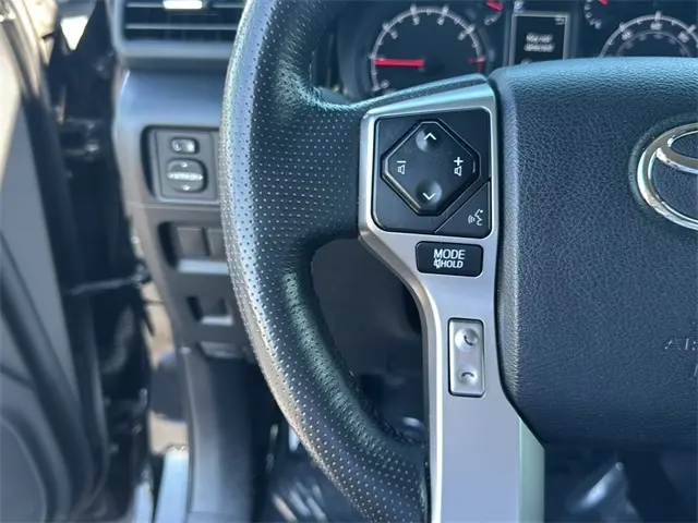 2024 Toyota 4Runner SR5 Premium photo 13