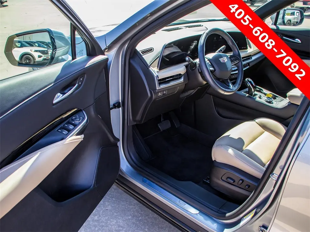 2024 Cadillac XT4 Luxury photo 21