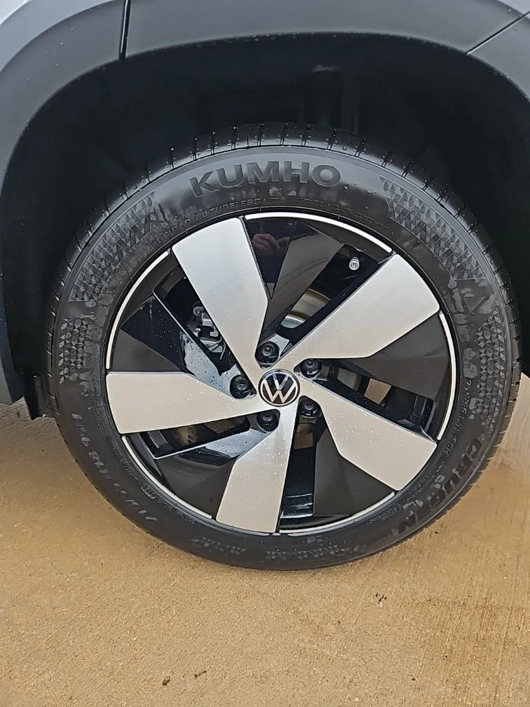 2026 Volkswagen Taos S - Photo 9