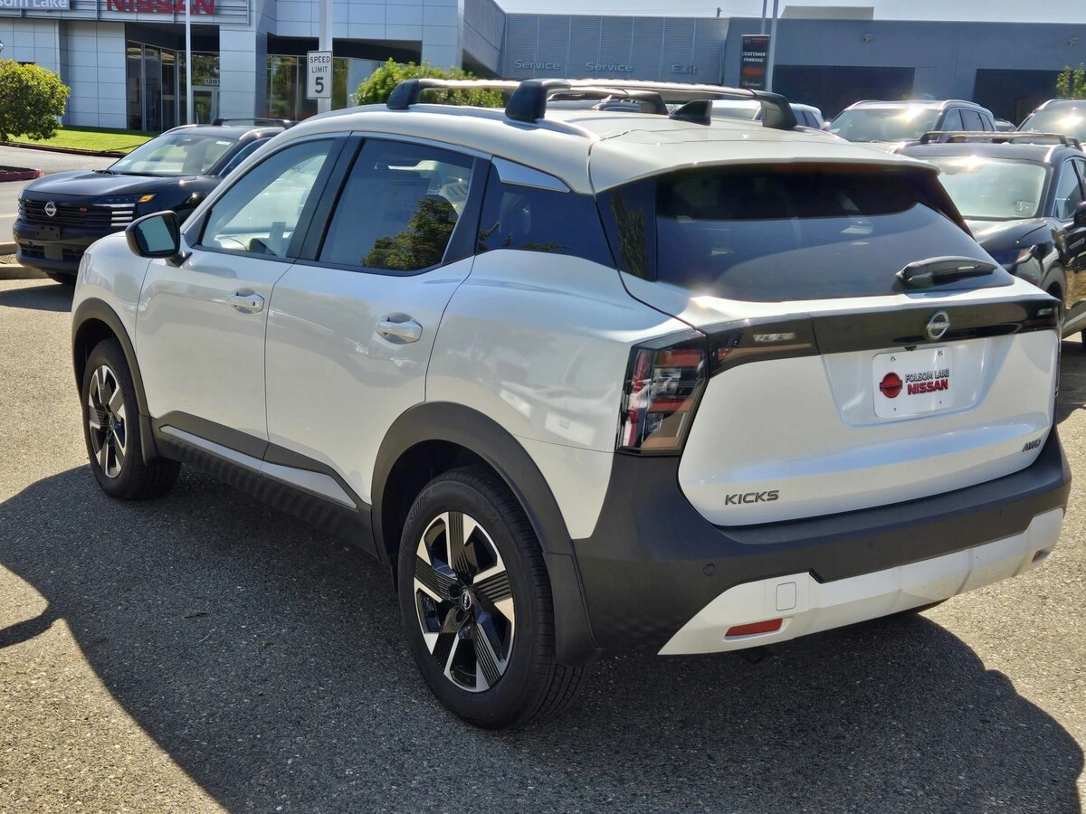 2026 Nissan KICKS SV AWD - Photo 6