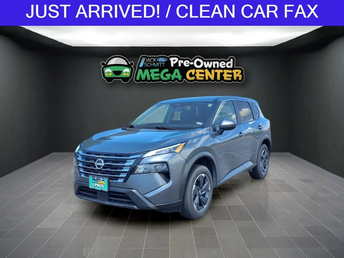 2024 Nissan Rogue SV FWD's photo