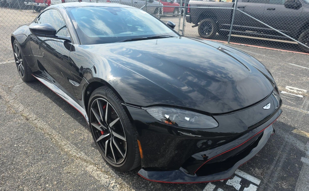 2020 Aston Martin Vantage 4.0 V8's photo