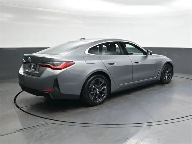 2025 Bmw i4 eDrive40 photo 3