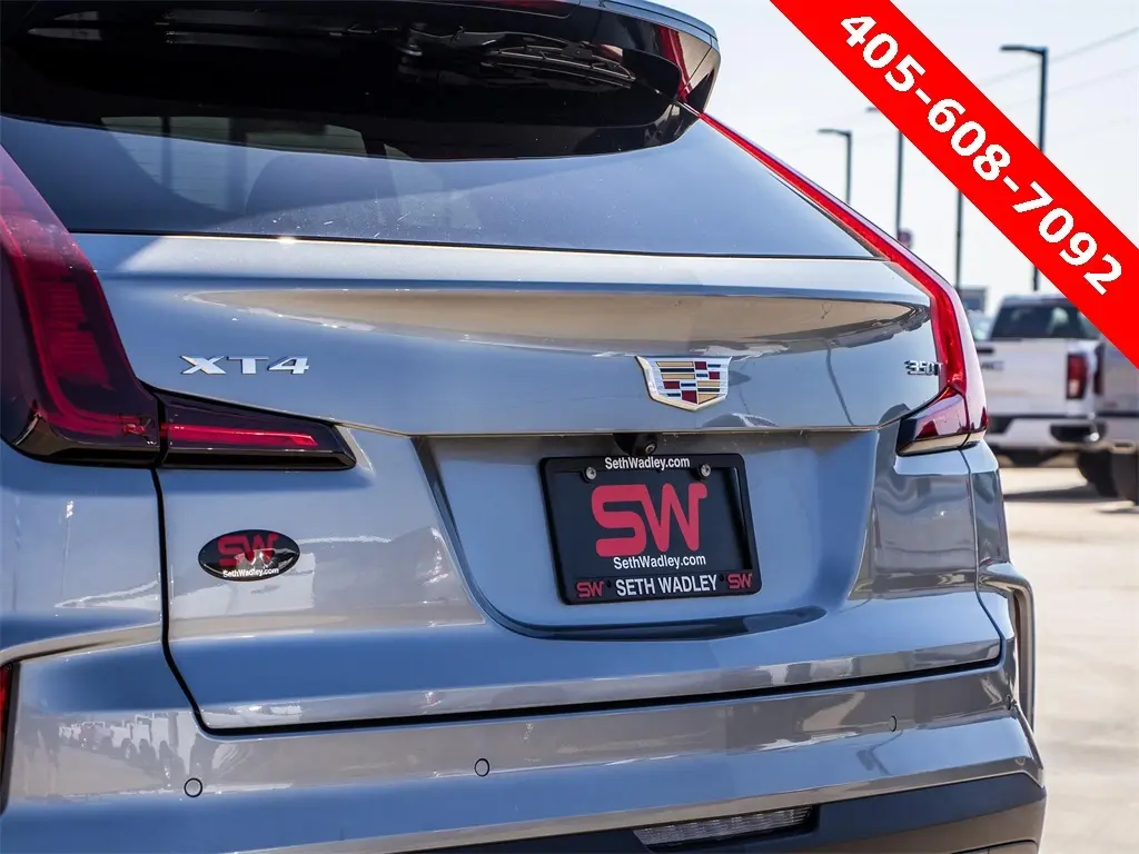 2024 Cadillac XT4 Luxury photo 6