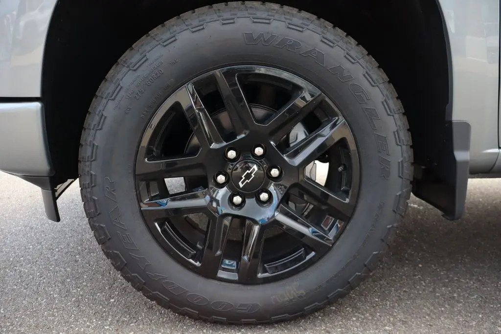 2026 Chevrolet Silverado 1500 RST photo 26