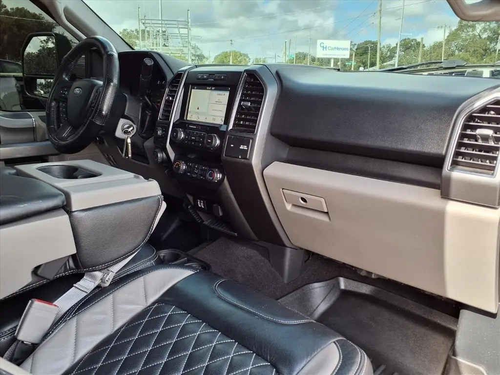 2019 Ford F-150 XLT photo 11