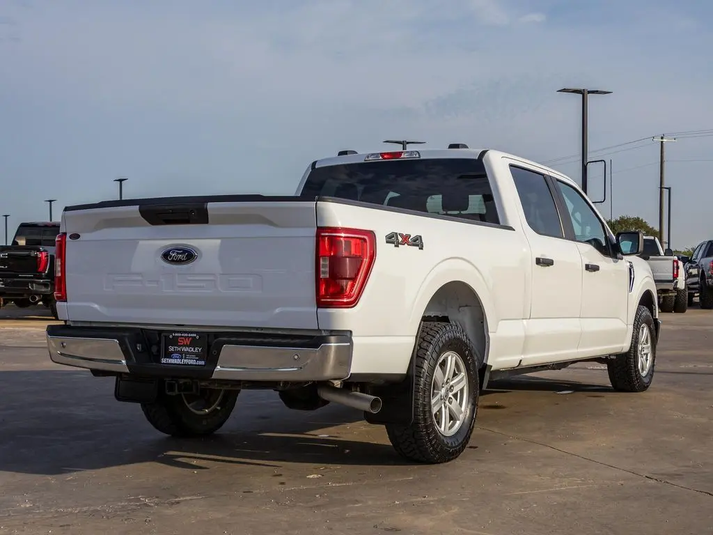 2022 Ford F-150 XLT photo 9