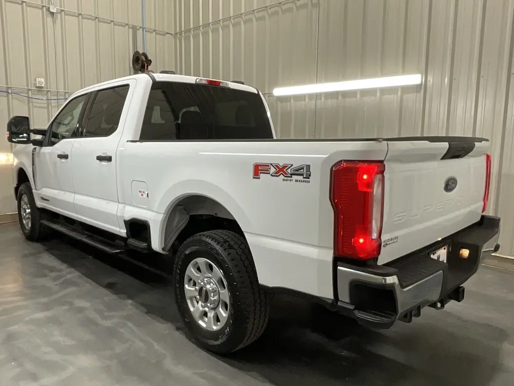 2024 Ford F-250 photo 20
