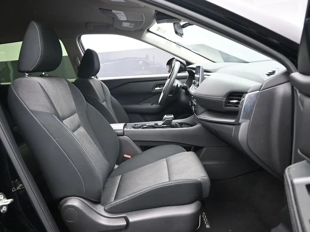 2024 Nissan Rogue SV AWD photo 22