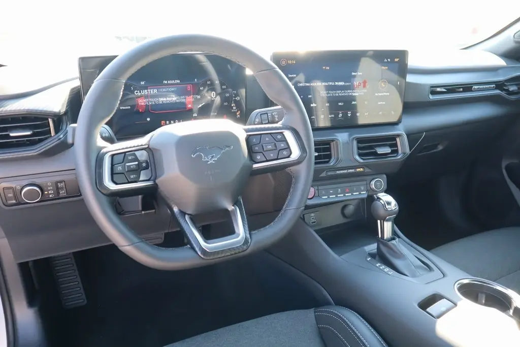 2025 Ford Mustang EcoBoost photo 2
