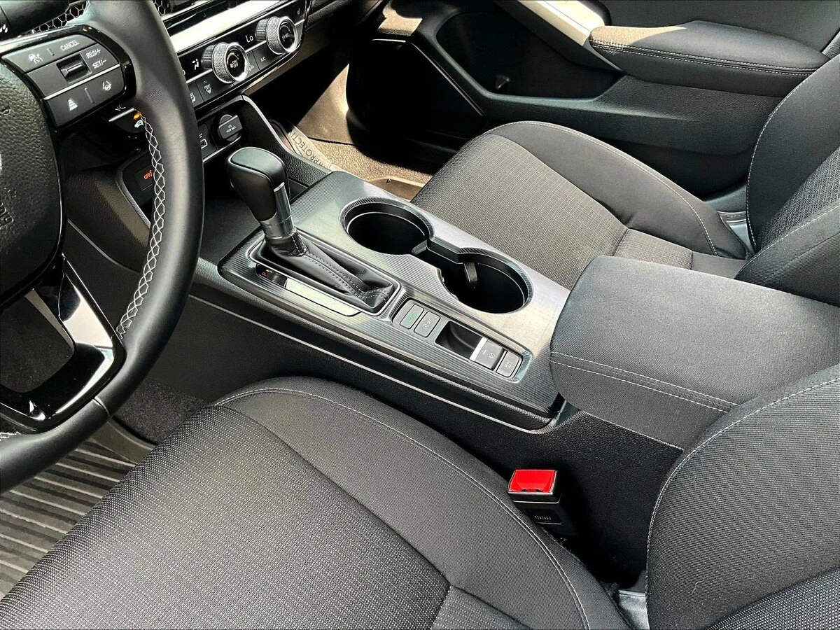 2024 Honda Civic EX - Photo 17