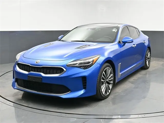 2018 Kia Stinger Premium photo 6