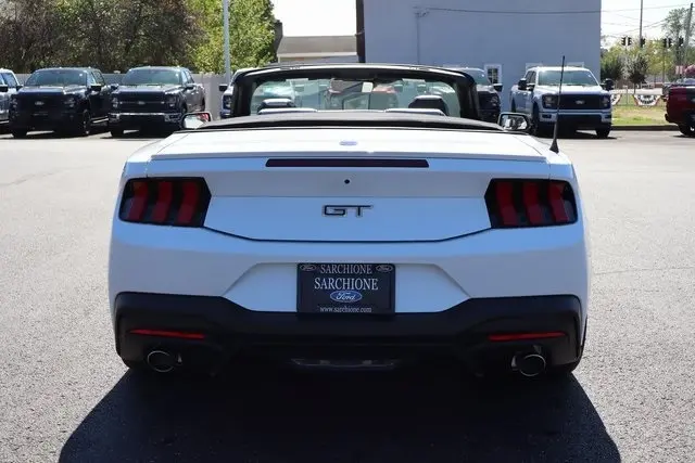 2025 Ford Mustang GT Premium photo 20
