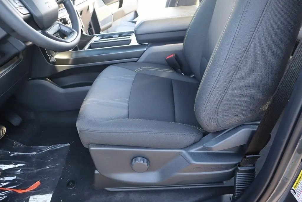 2025 Ford F-150 STX photo 10