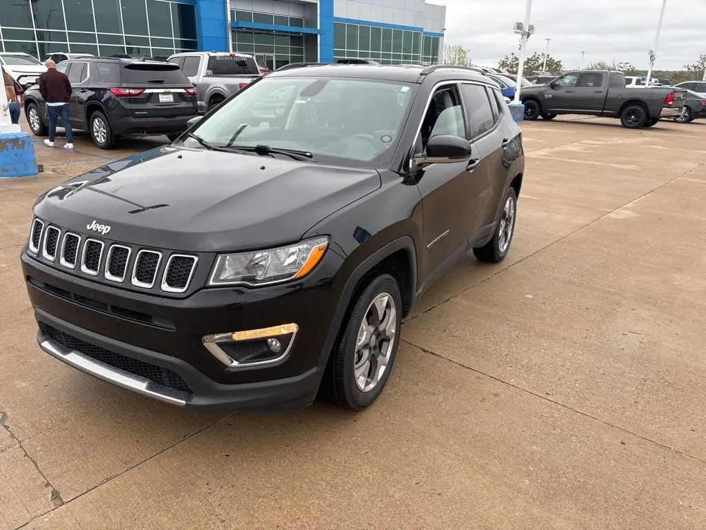 Used 2020 Jeep Compass Limited with VIN 3C4NJDCB7LT236238 for sale in Tulsa, OK