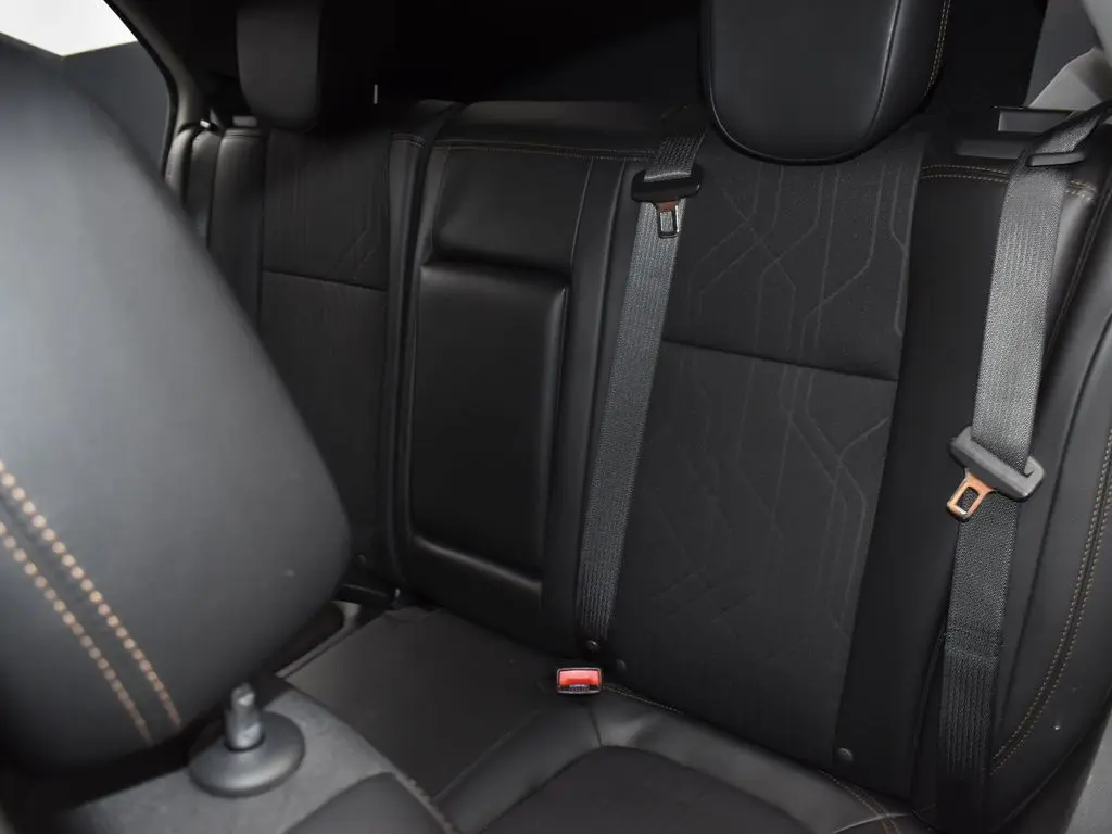 2020 Chevrolet Trax LT photo 21