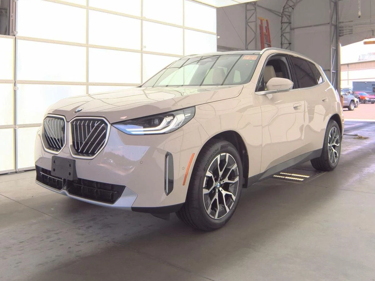 2026 BMW X3's photo