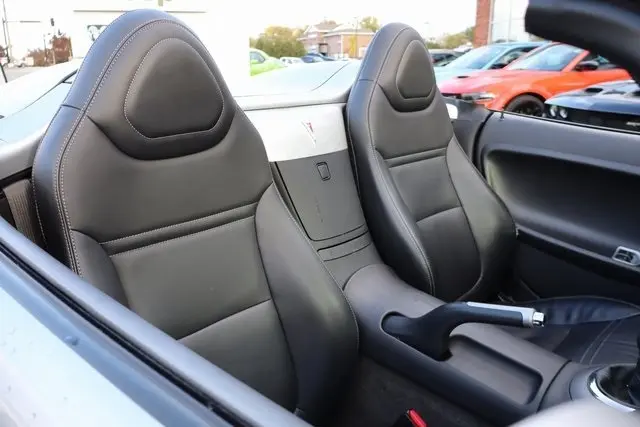 Used 2007 Pontiac Solstice Base with VIN 1G2MB35B77Y142742 for sale in Aurora, OH