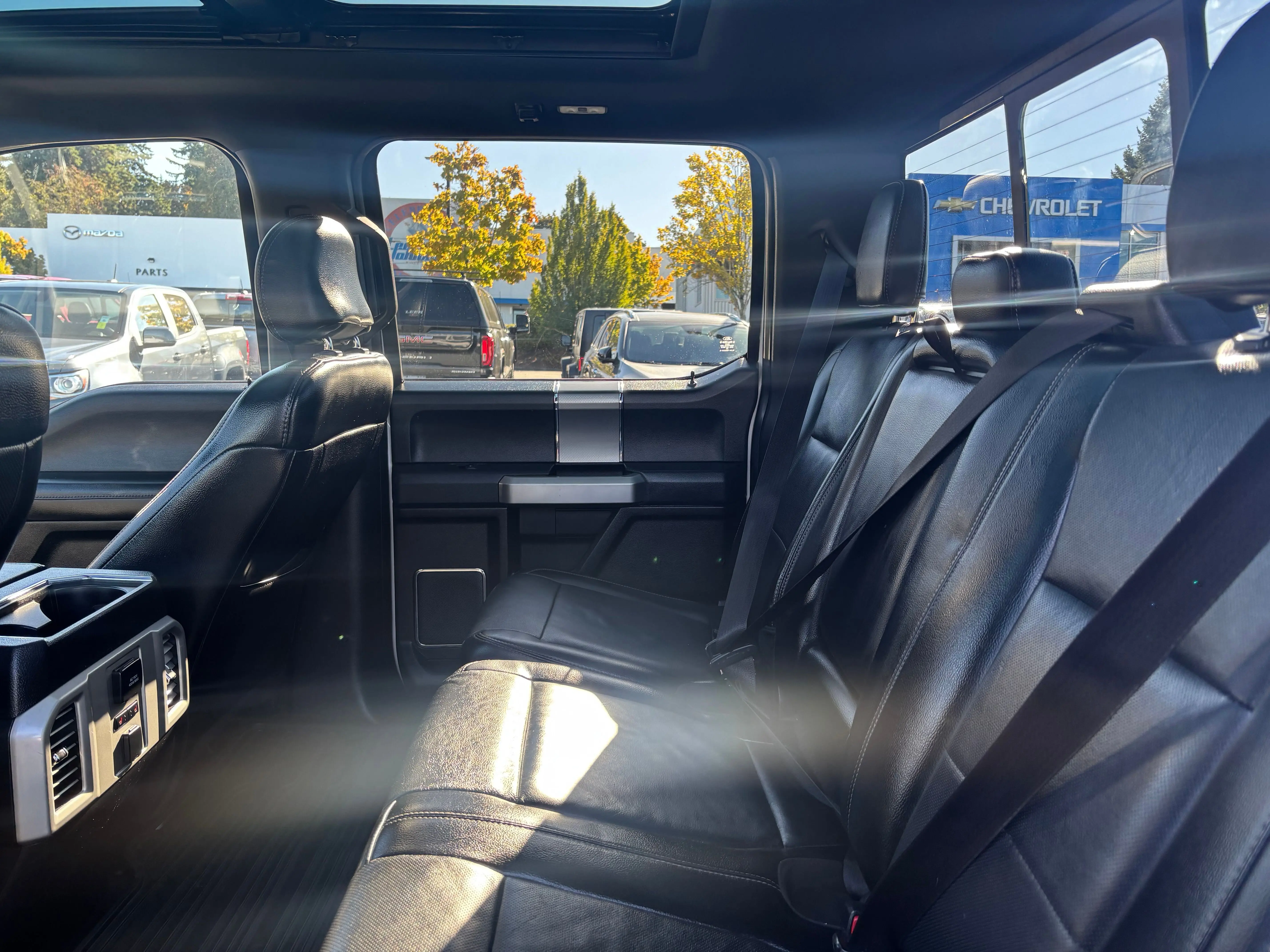 2015 Ford F-150 Lariat photo 3