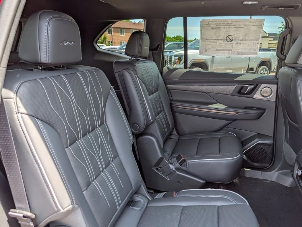 2026 Buick Enclave Avenir - Photo 29