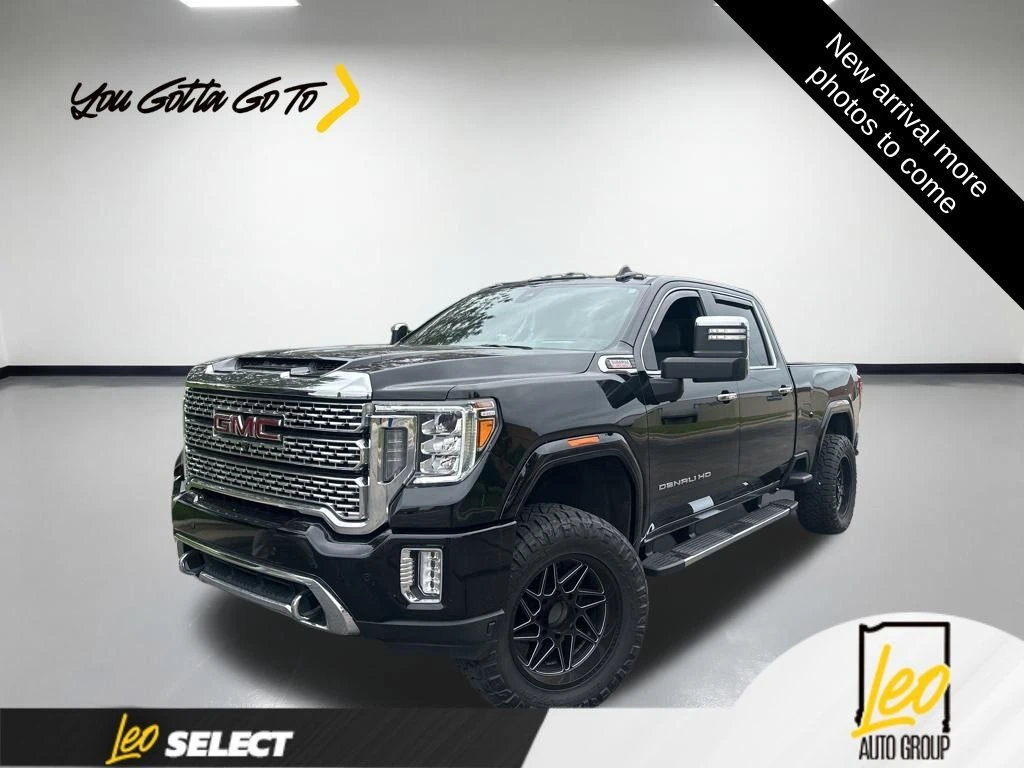 2022 GMC Sierra 4WD Crew Cab Standard Box Denali's photo