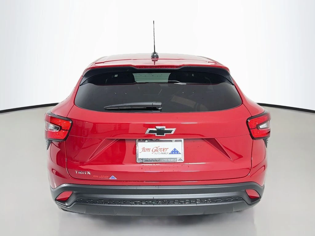 2026 Chevrolet Trax LS - Photo 6