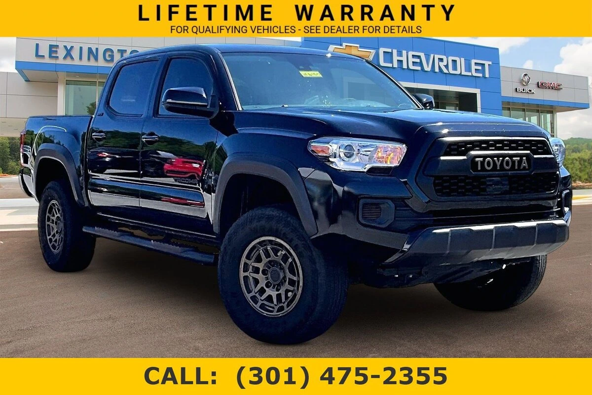 2022 Toyota Tacoma SR5 Double Cab 4WD V6 Auto Short Bed's photo