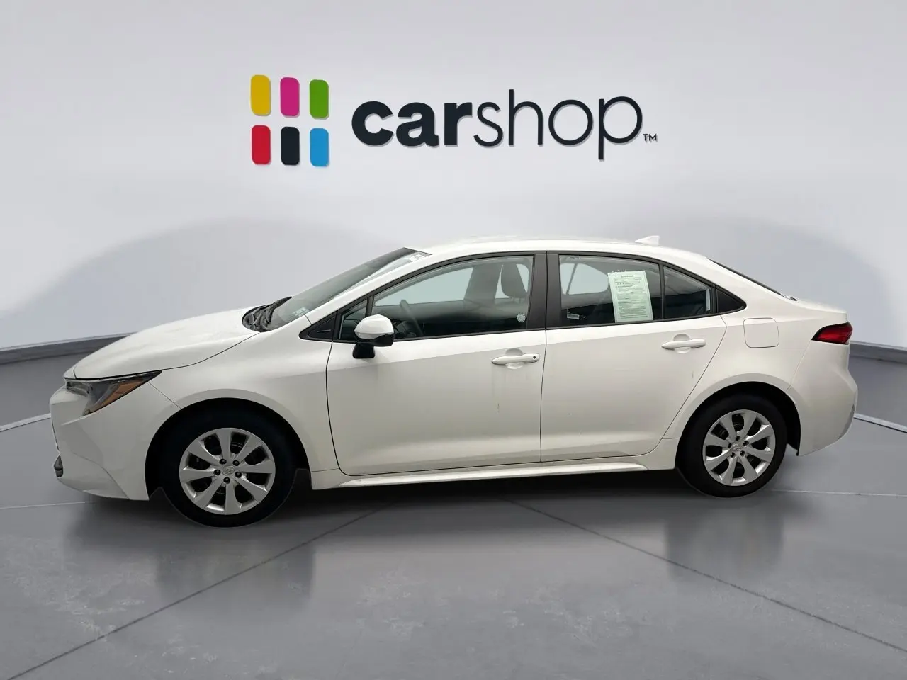 2024 Toyota Corolla LE photo 2