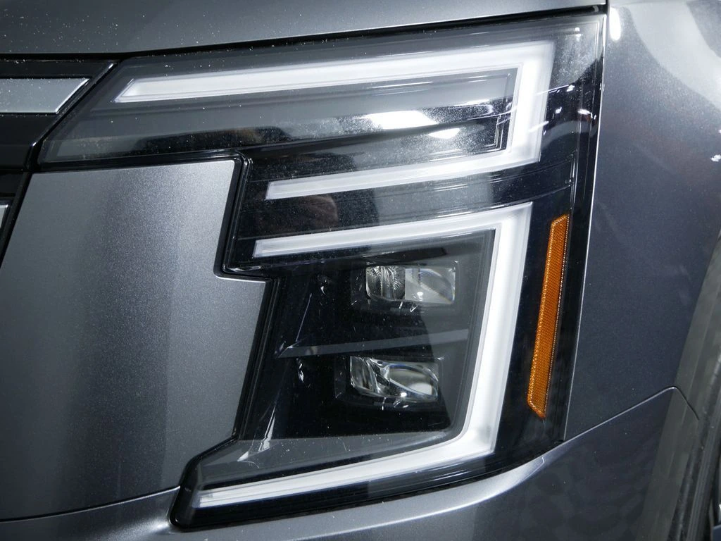2026 Nissan Armada SV - Photo 13