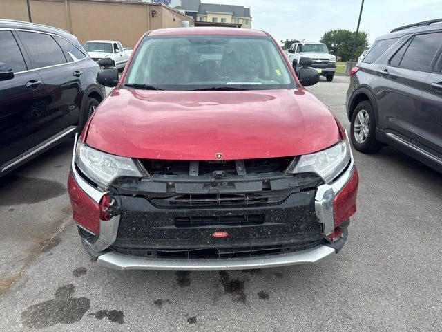Used 2017 Mitsubishi Outlander ES with VIN JA4AD2A36HZ027072 for sale in Bartlesville, OK