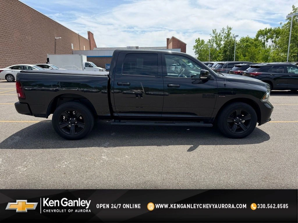 2018 RAM 1500 Night 4x4 Crew Cab 5'7's photo