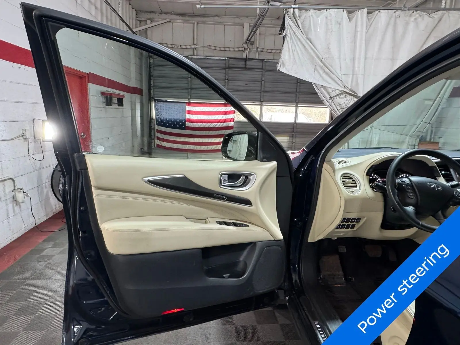 2017 Infiniti QX60 Base photo 7