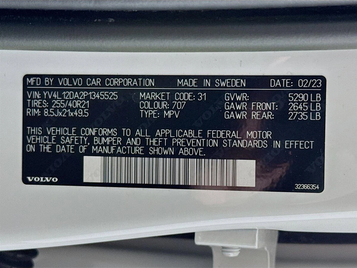 2023 Volvo - image 34